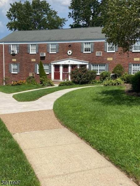 17 W Roselle Ave - Photo 1