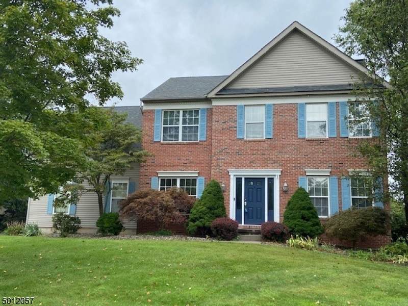 433 Hamilton Dr - Photo 1
