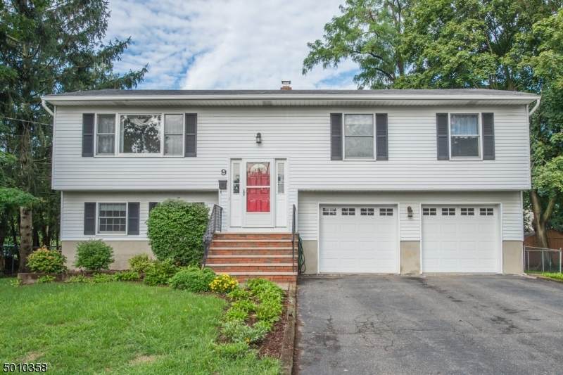 9 Adams St - Photo 1
