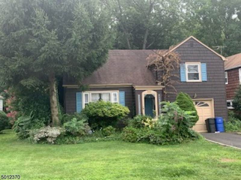 533 Richfield Ave - Photo 1