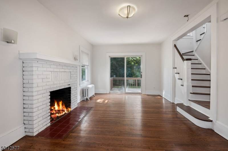35 Howe Ave - Photo 1