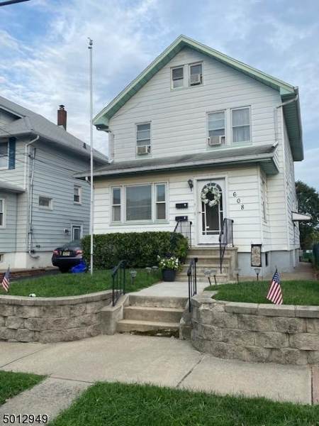 608 4TH ST - Photo 1