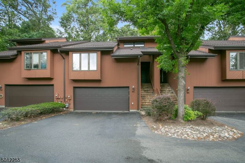 64 Cummings Cir - Photo 1