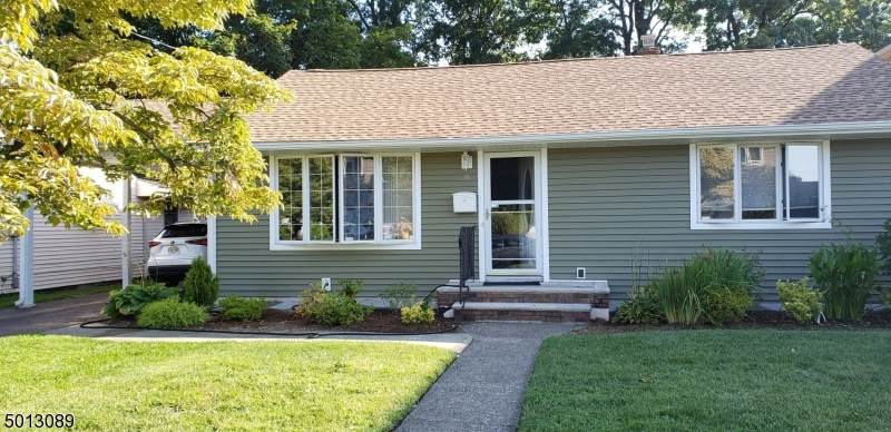 8 Conklin Dr - Photo 1