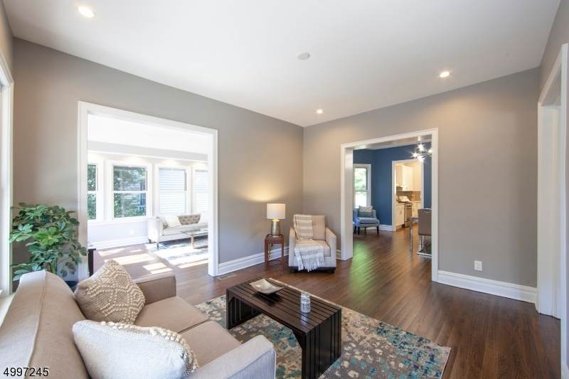 570 Up Mountain Ave 1 - Photo 1