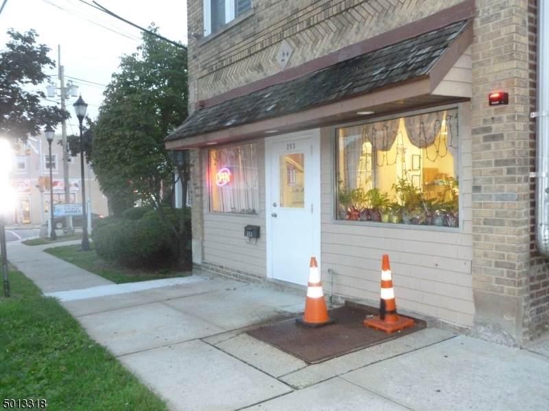 253 Palisade Ave - Photo 1