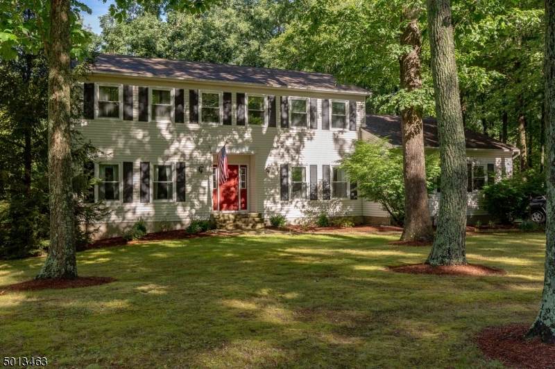 20 North Field Dr - Photo 1