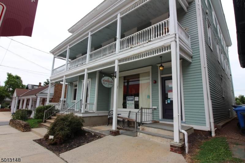 16 Main St - Photo 1