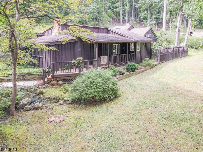 160 Buffalo Hollow Rd - Photo 1