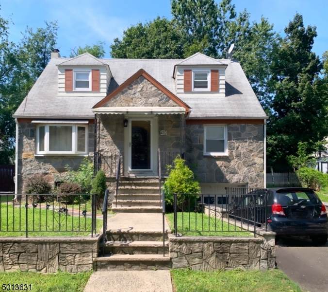 410 Drake Avenue - Photo 1