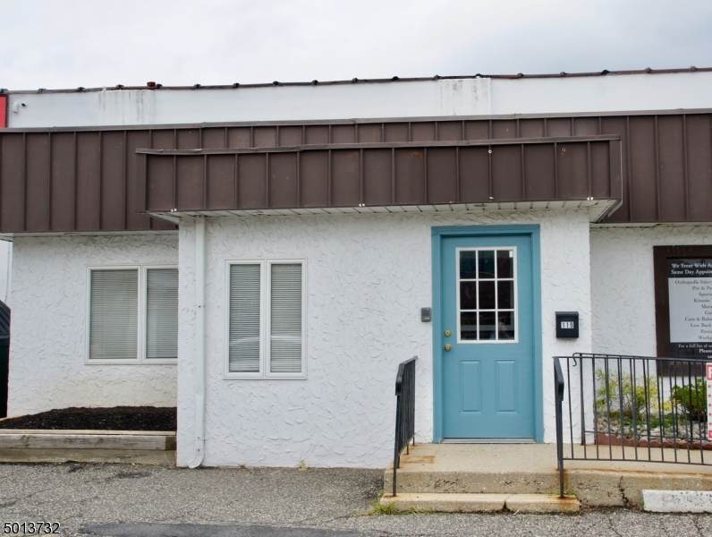 119 Grove St - Photo 1