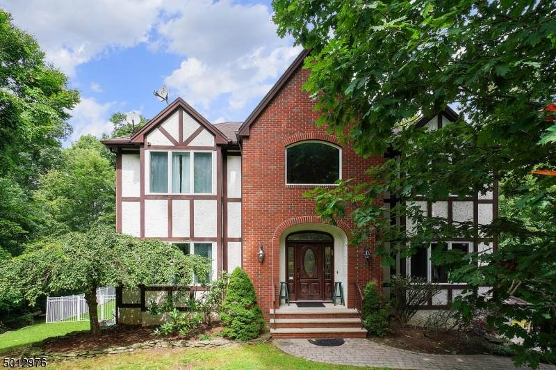67 Coventry Way - Photo 1