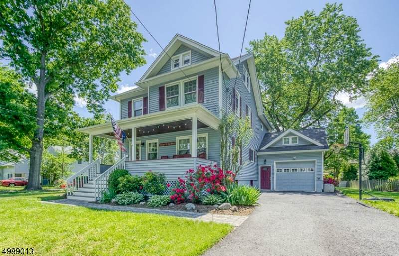 44 Garden Ave - Photo 1
