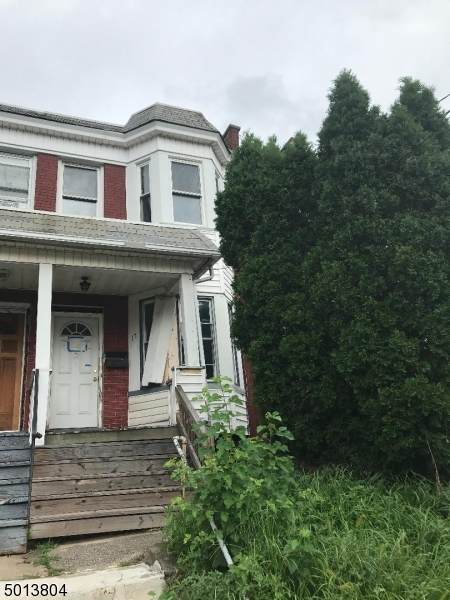 17 Stewart Pl - Photo 1