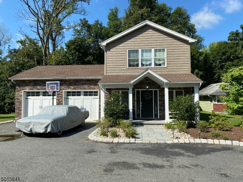 13 Crescent Rd - Photo 1