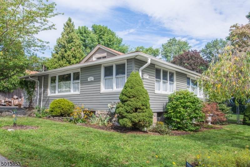 589 Otterhole Rd - Photo 1