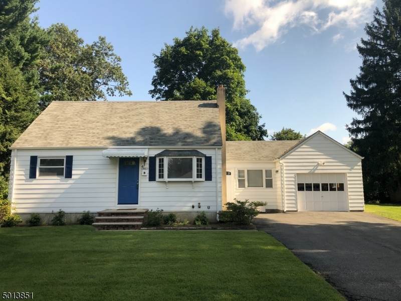 6 Edith Pl - Photo 1