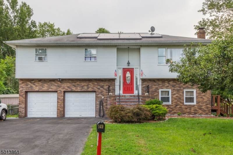 149 Dorsa Ave - Photo 1