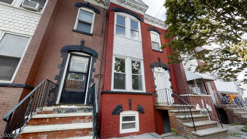 73 S 12th - Photo 1