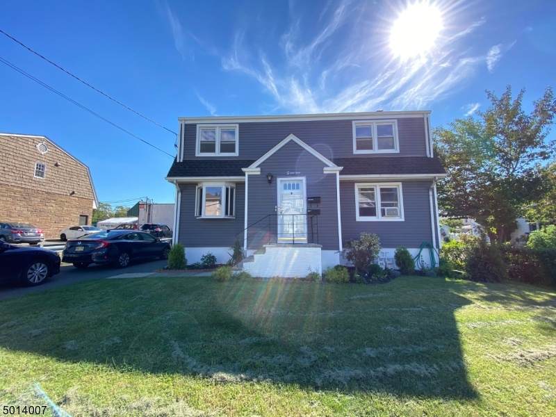 17 Union Ave - Photo 1