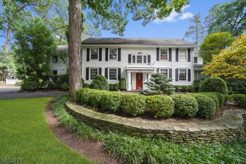 50 Coniston Rd - Photo 1