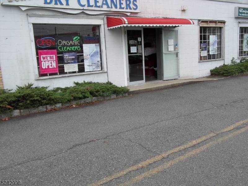 380 Tucker Ave - Photo 1