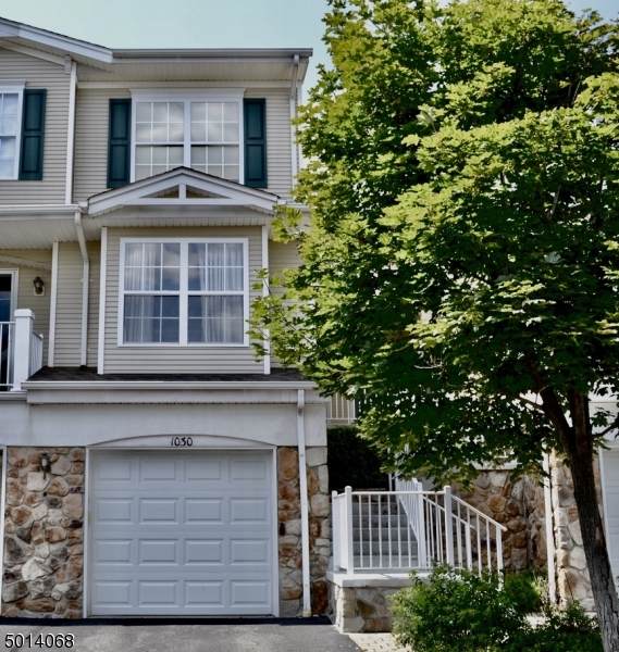 1030 Robin Ct - Photo 1