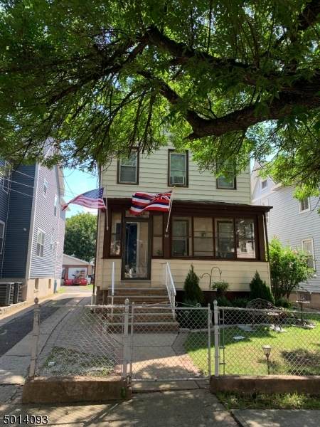 92 Clinton Pl - Photo 1