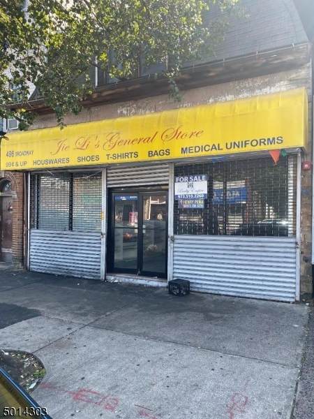 496 Broadway - Photo 1