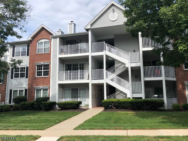 809 Breckenridge Dr - Photo 1