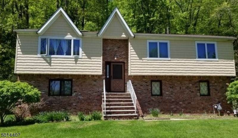 66 Emmans Rd - Photo 1
