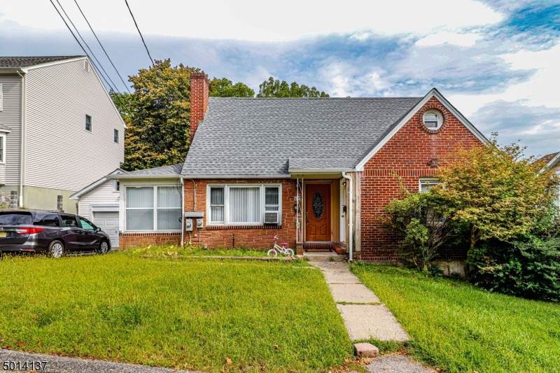 615 Liberty St - Photo 1