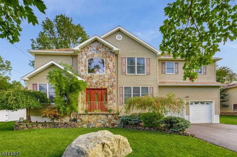 12 Highland Ave - Photo 1