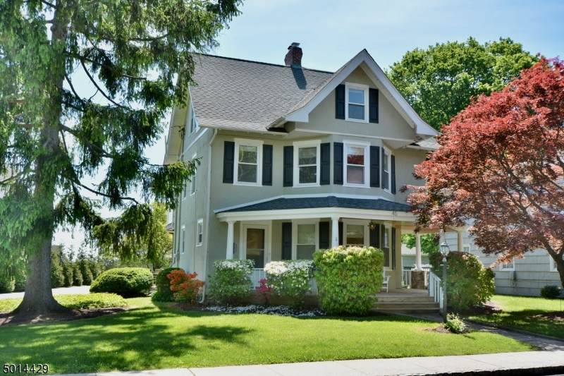 45 Wesley Avenue - Photo 1