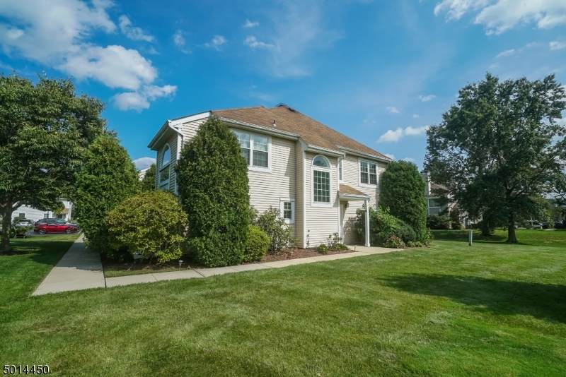 13 Gerard Pl - Photo 1