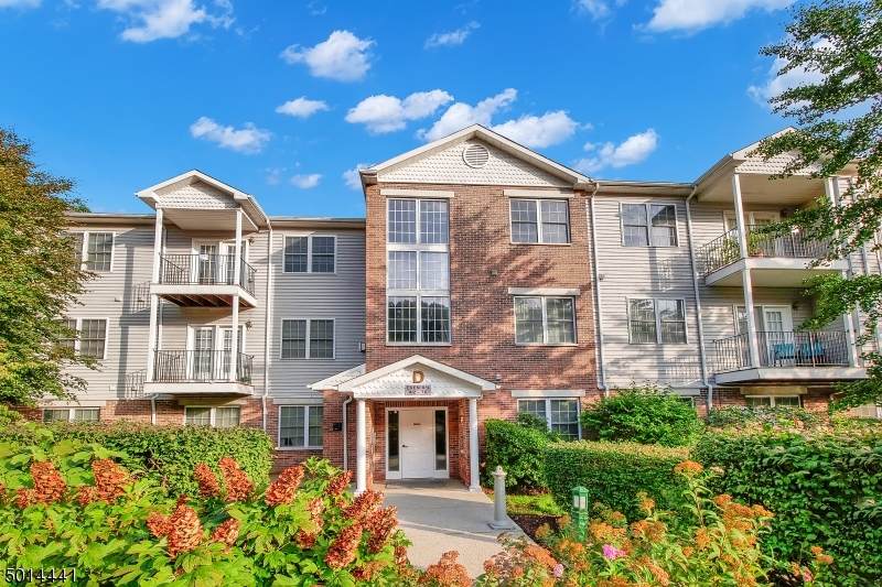 66 Mountain View Ct - Photo 1