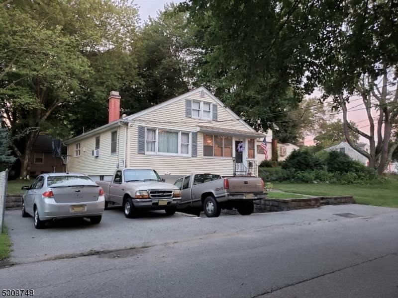 22 Lakeside Ave - Photo 1