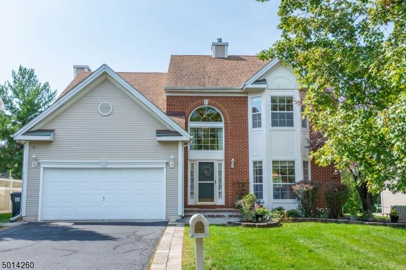 5 Strawberry Hill Rd - Photo 1