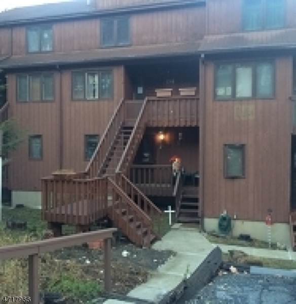 5 Village Way Unit 4 - Photo 1