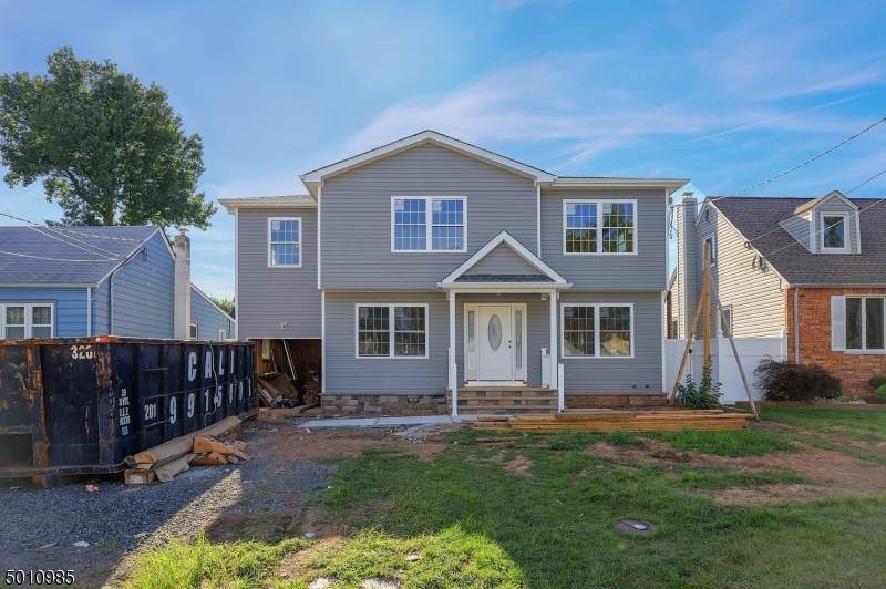 19 5TH AVE - Photo 1