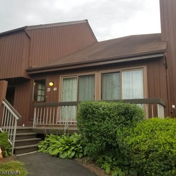 23 Bloomingdale Dr 4A - Photo 1