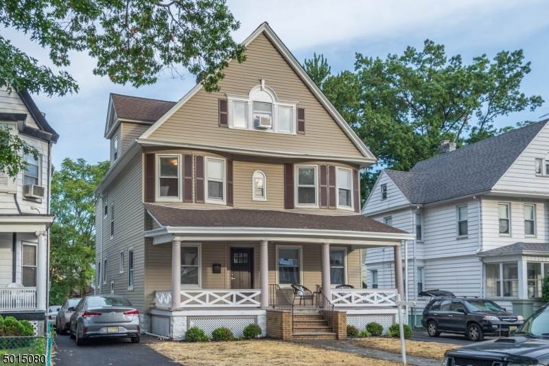 280 S Clinton St - Photo 1