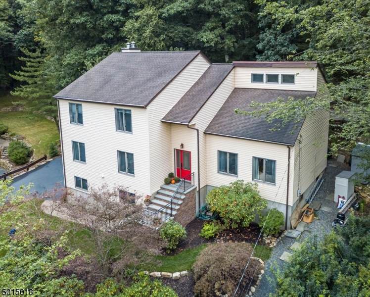24 Valley Dr - Photo 1