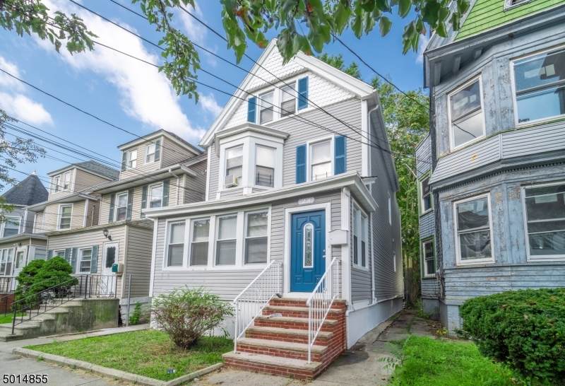 23 Cummings St - Photo 1