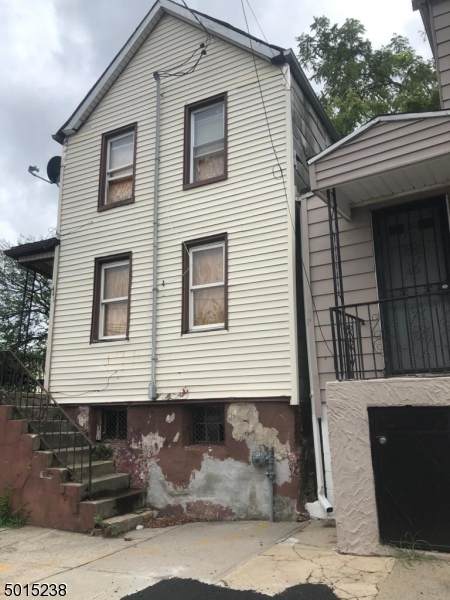 441 S 9Th St - Photo 1