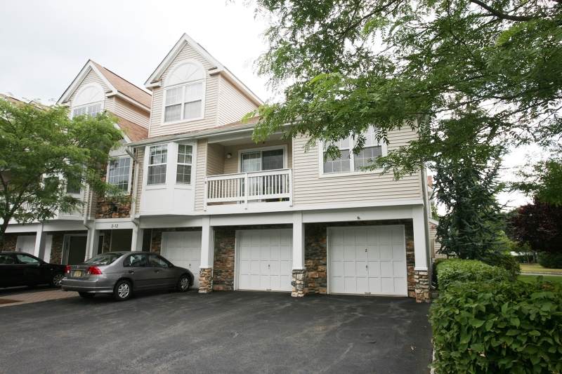 2 Pasture Ct - Photo 1
