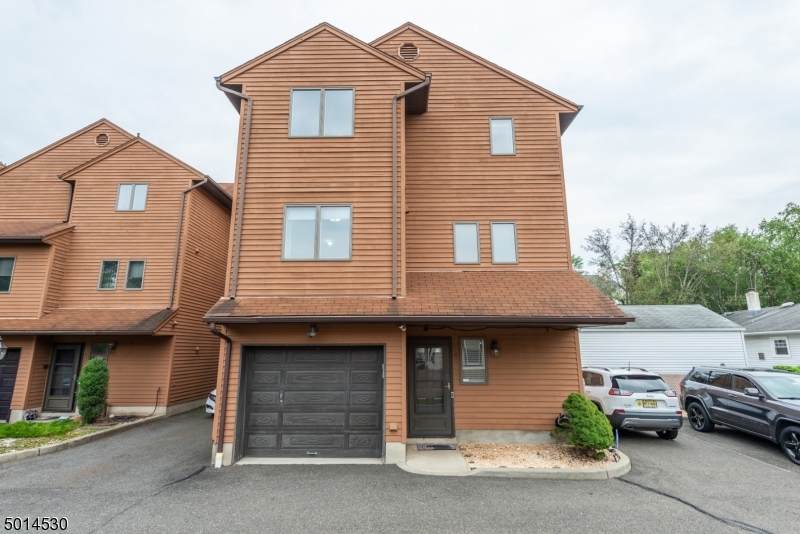 140 Allwood Rd - Photo 1