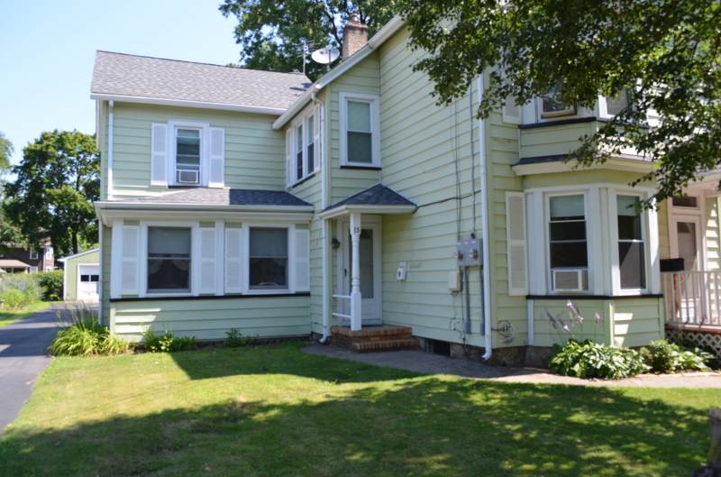 15 Jaqui Ave - Photo 1