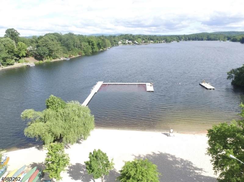898 Pines Lake Dr - Photo 1
