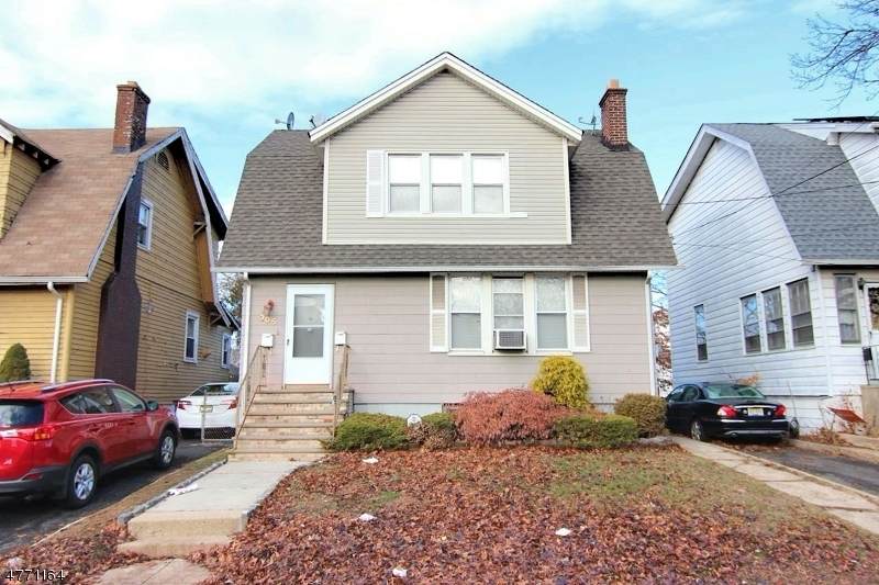 305 Park Pl - Photo 1